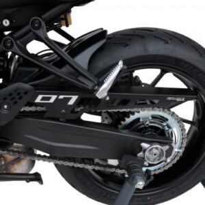 Garde boue arrière evo (avec carter chaine en aluminium anodisé) MT07(FZ 7) 2021/2024