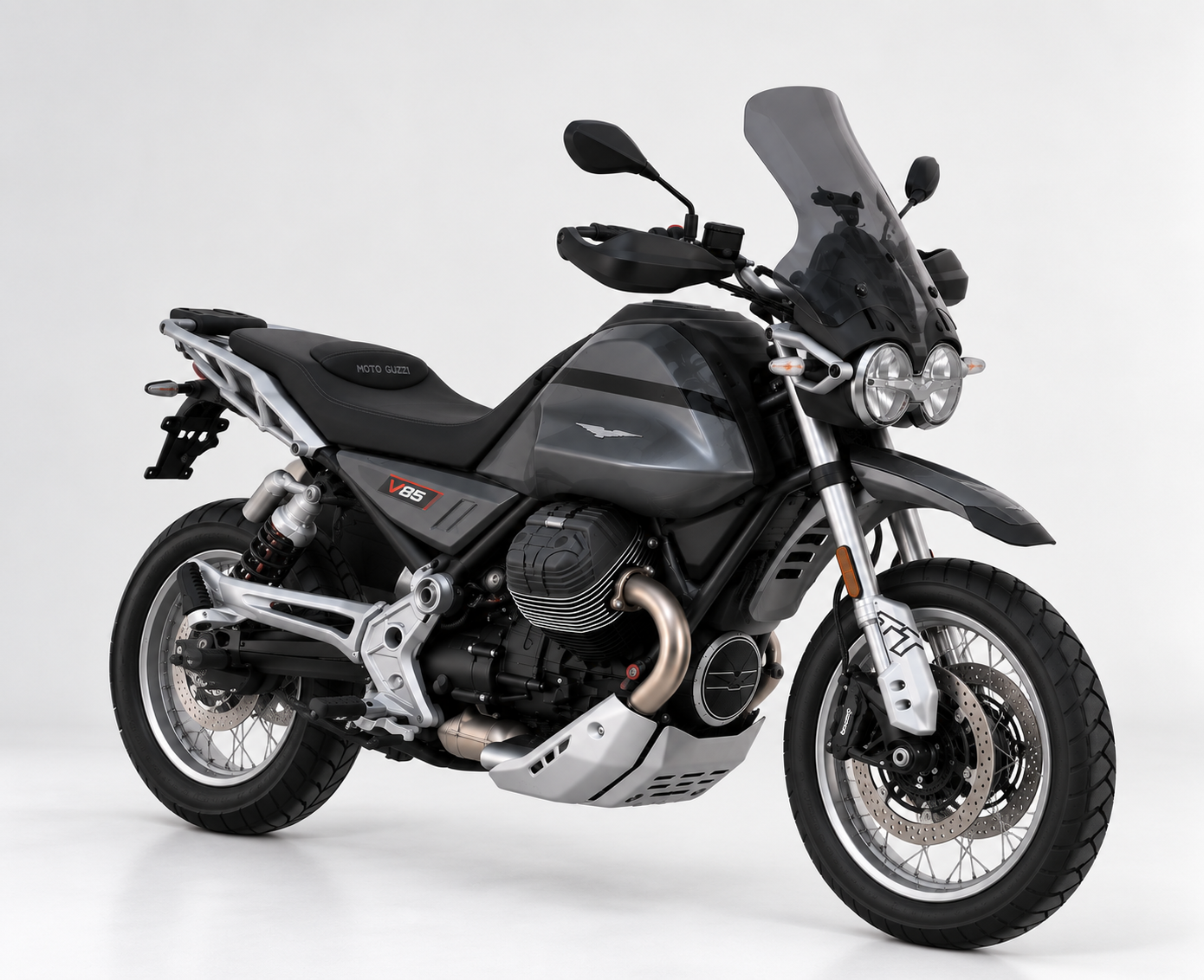 Guzzi- V85 TT équipée d’accessoires ERMAX